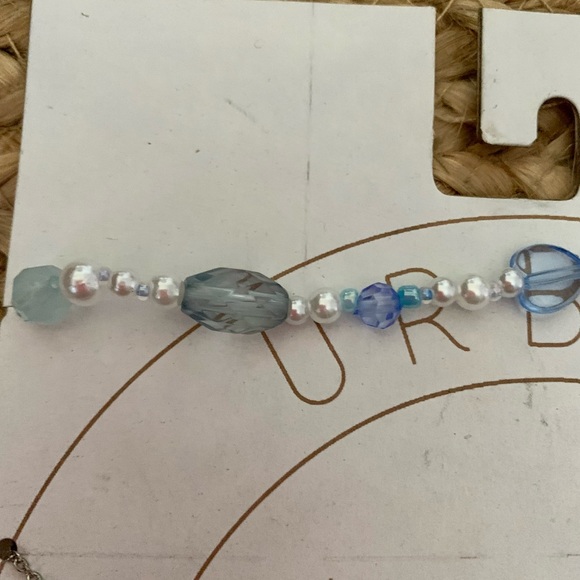 NWT Urban Outfitters Layered Necklace Blue Beaded  Silver Tone - so pretty - Picture 4 of 7